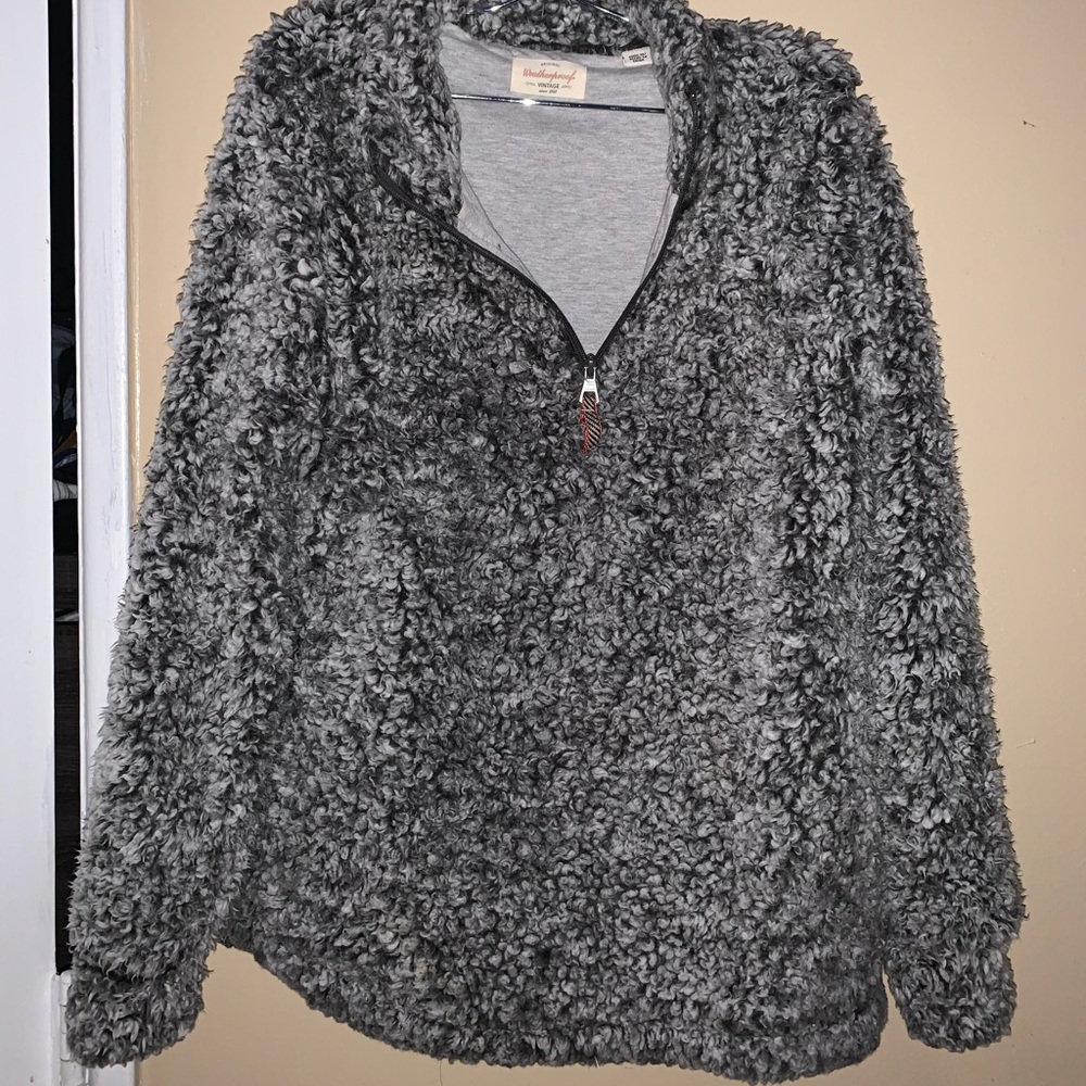 Medium fluffy oversized quarter zip